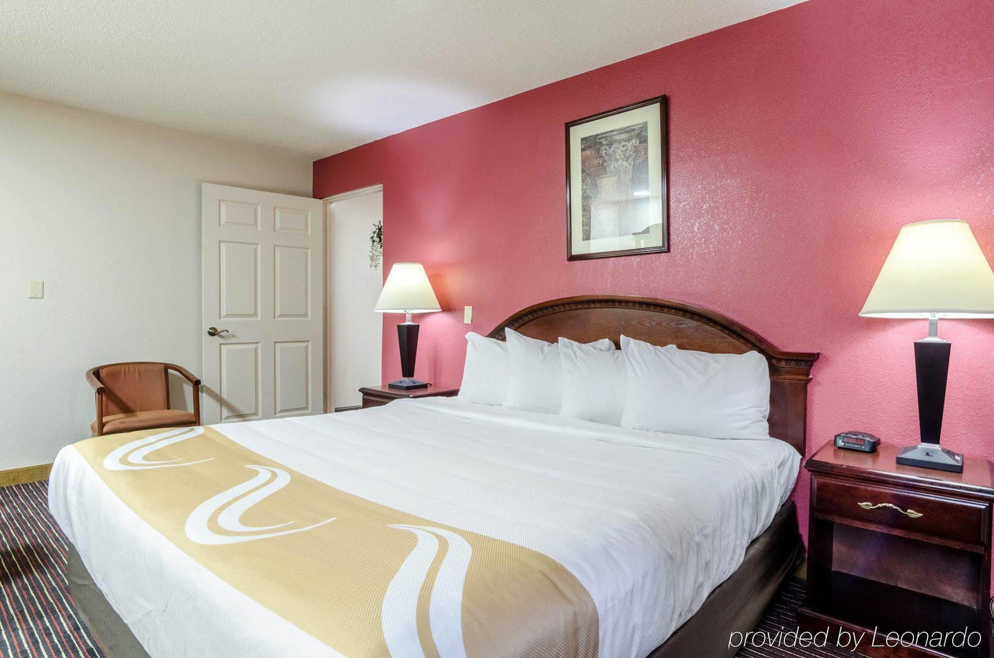 Quality Inn South Wichita Exterior photo