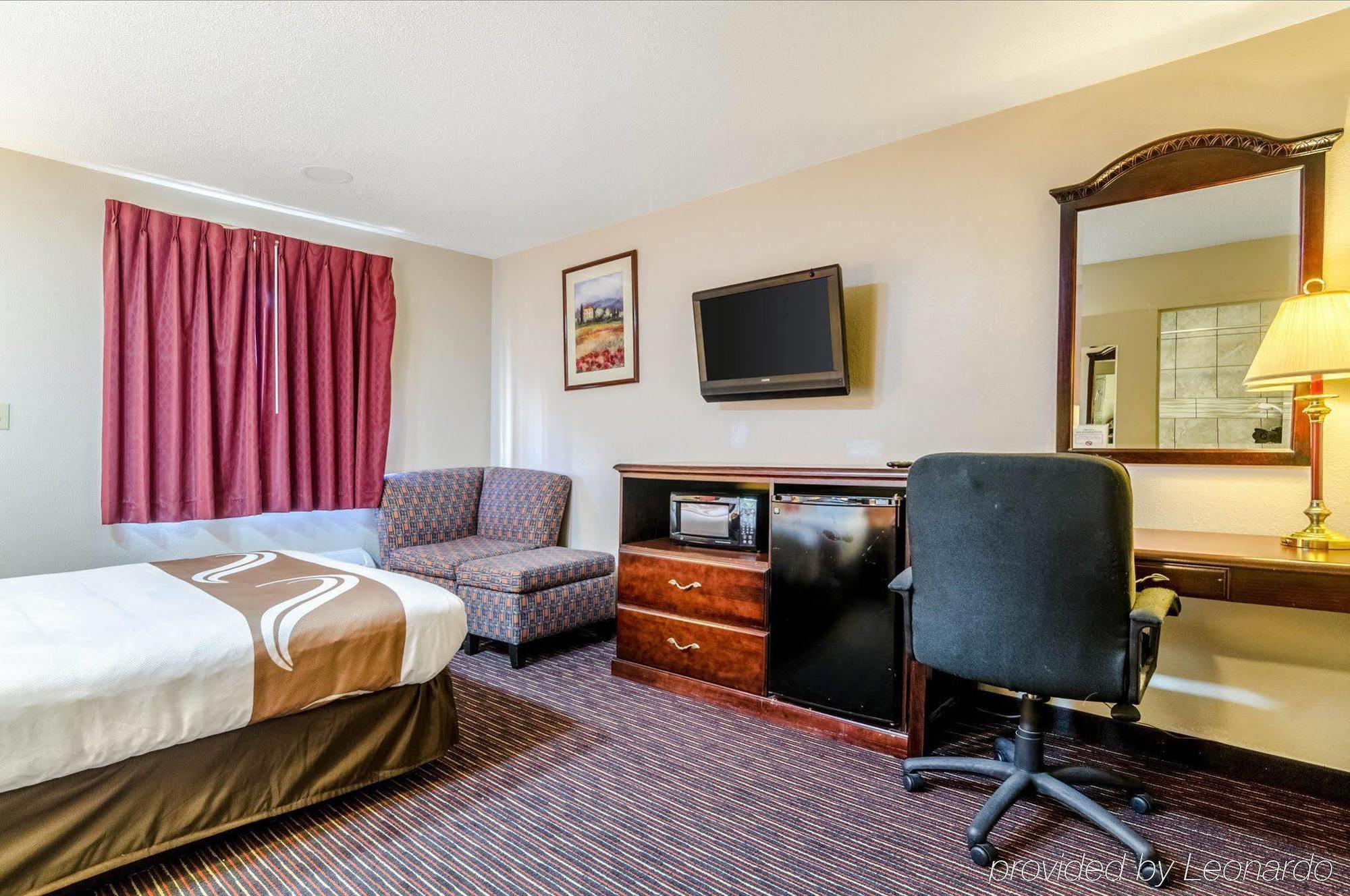 Quality Inn South Wichita Exterior photo